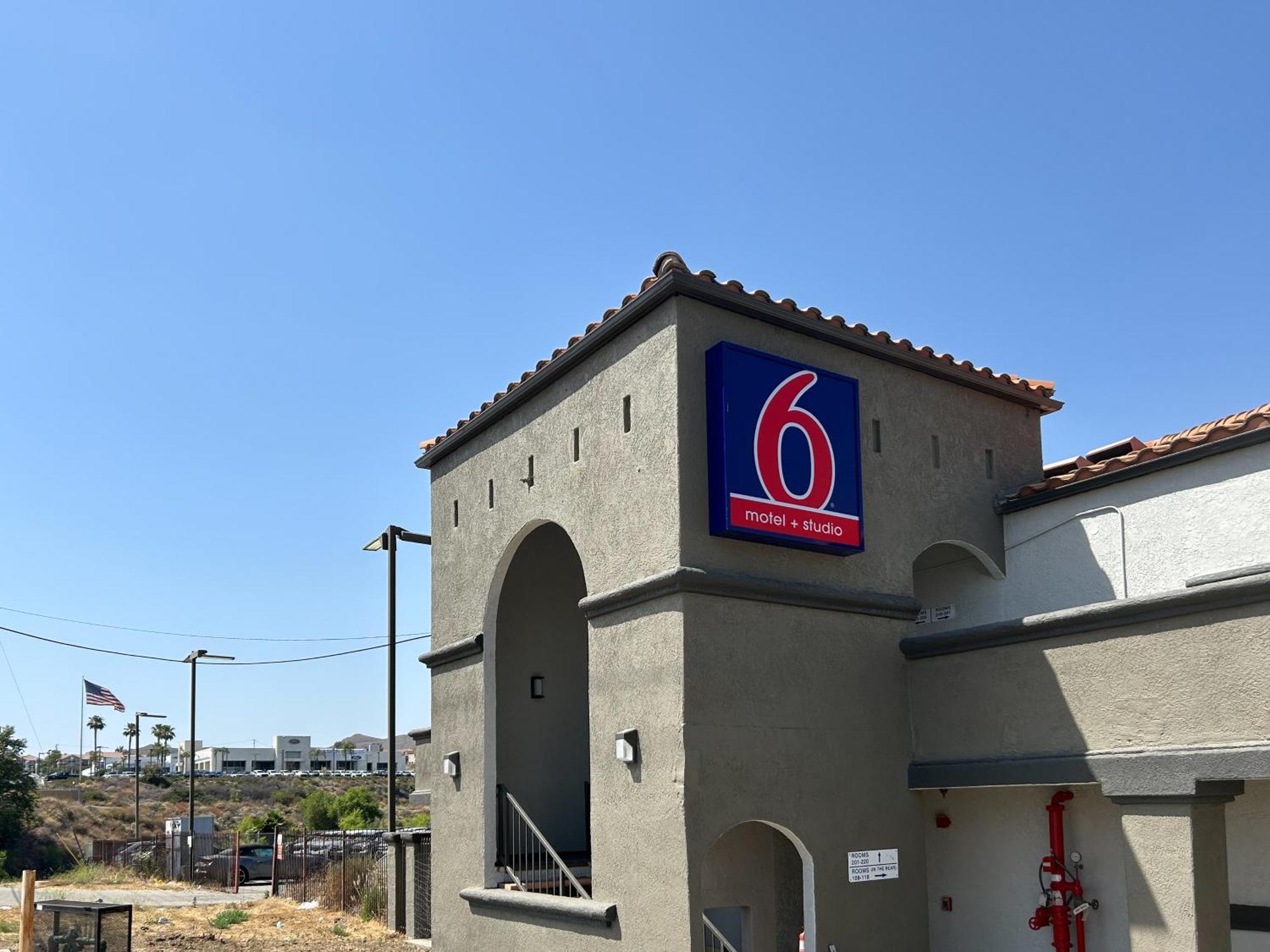 Studio 6 Lake Elsinore, Ca Exterior photo